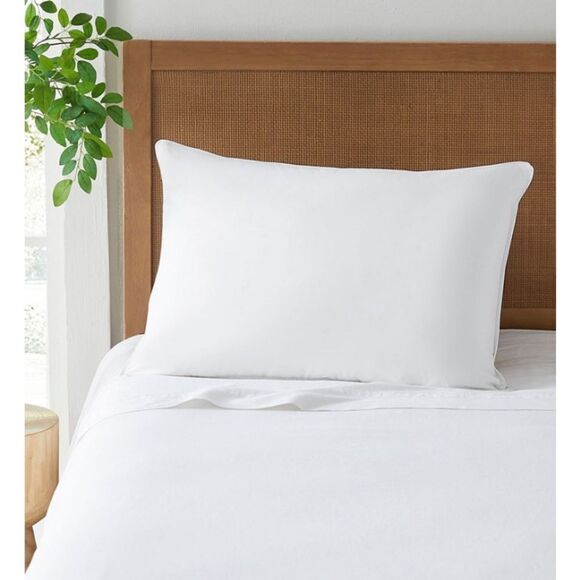 Oake Medium Density
Down Alternative Standard Pillow - Picture 1 of 6